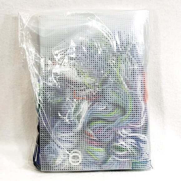 Craftways January Banner Frosty Friends Plastic Canvas Kit 12" X 18" (2013) - Picture 4 of 4